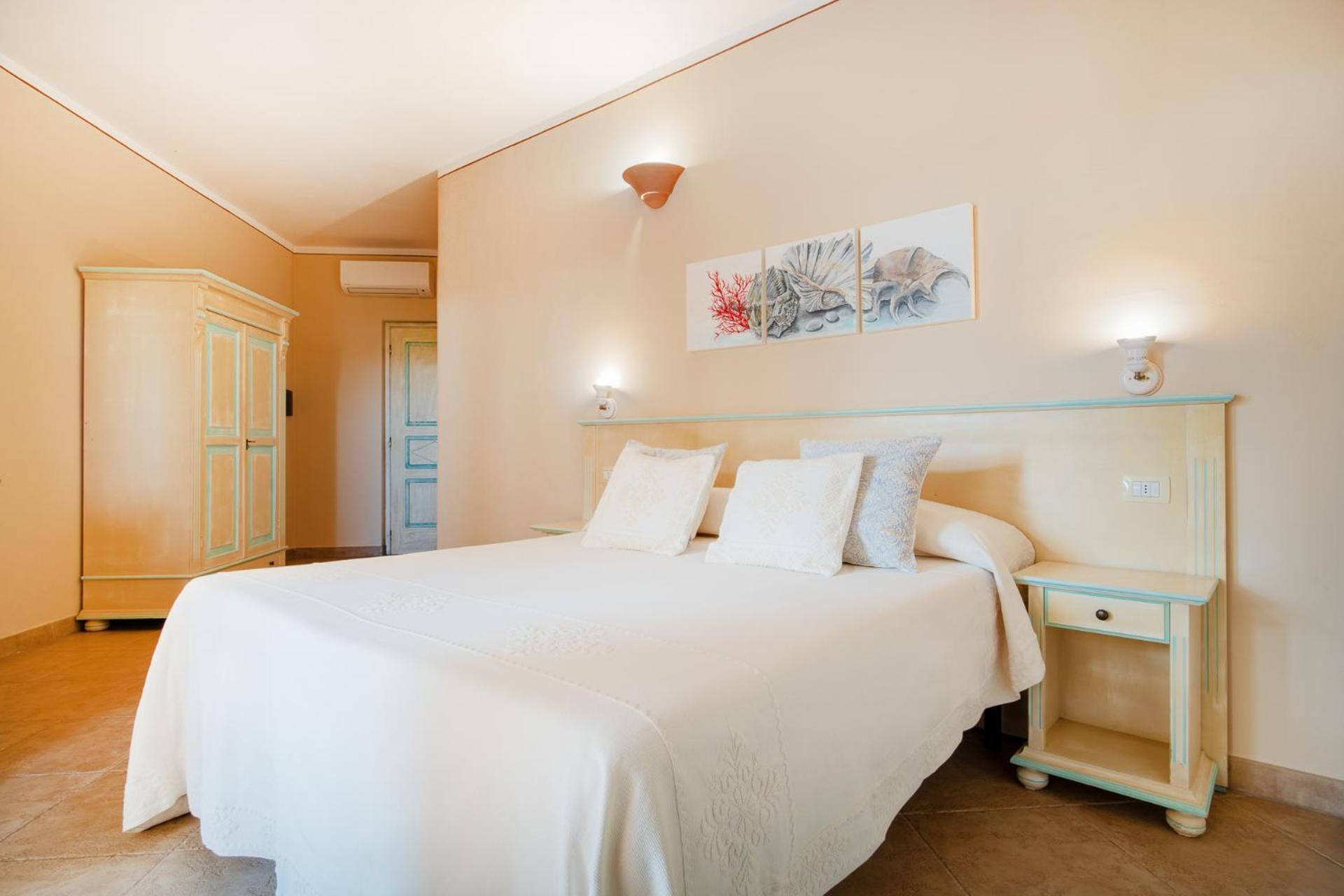 Hotel Lu Pitrali サン・テオドーロ エクステリア 写真