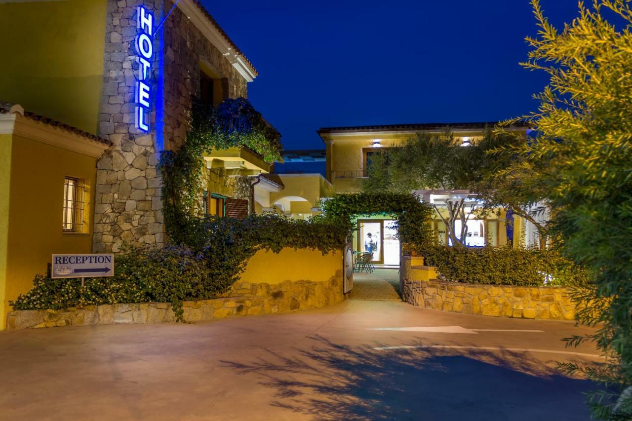 Hotel Lu Pitrali サン・テオドーロ エクステリア 写真